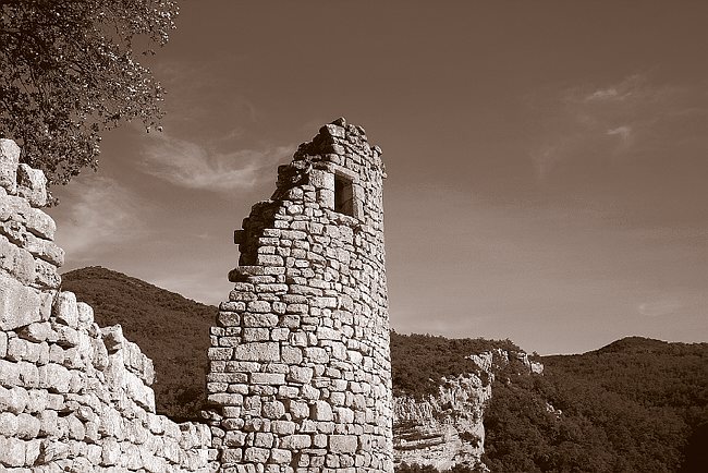 CRW_3614 Round Tower.tif